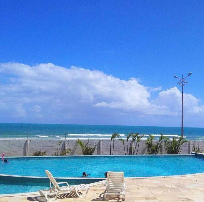 Apartamento Beira Mar 2 Quartos Com Piscina E Internet Apartment Maceio  Exterior photo